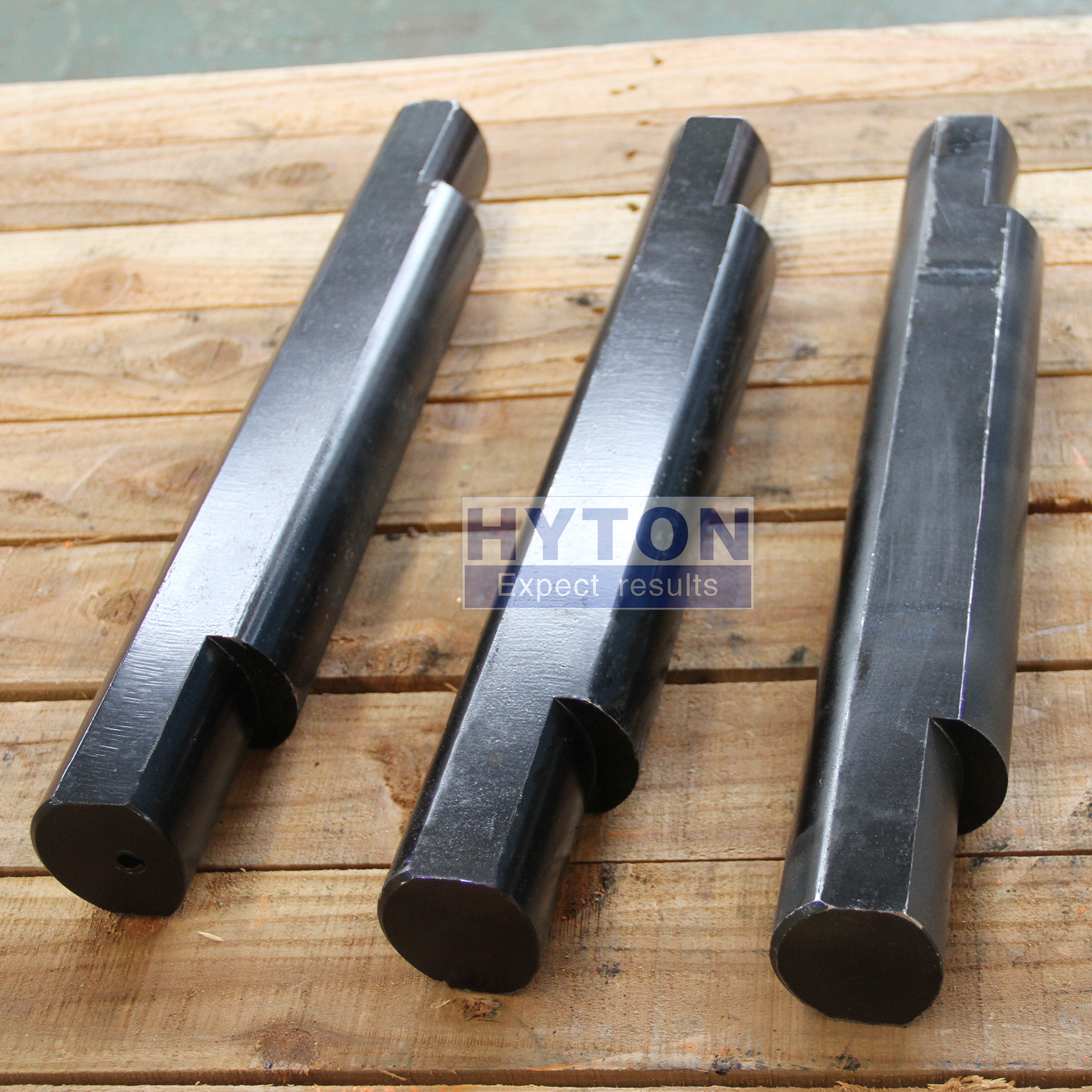 Wear Parts Retaining Bars Fit for Metso RC840 VSI Crusher