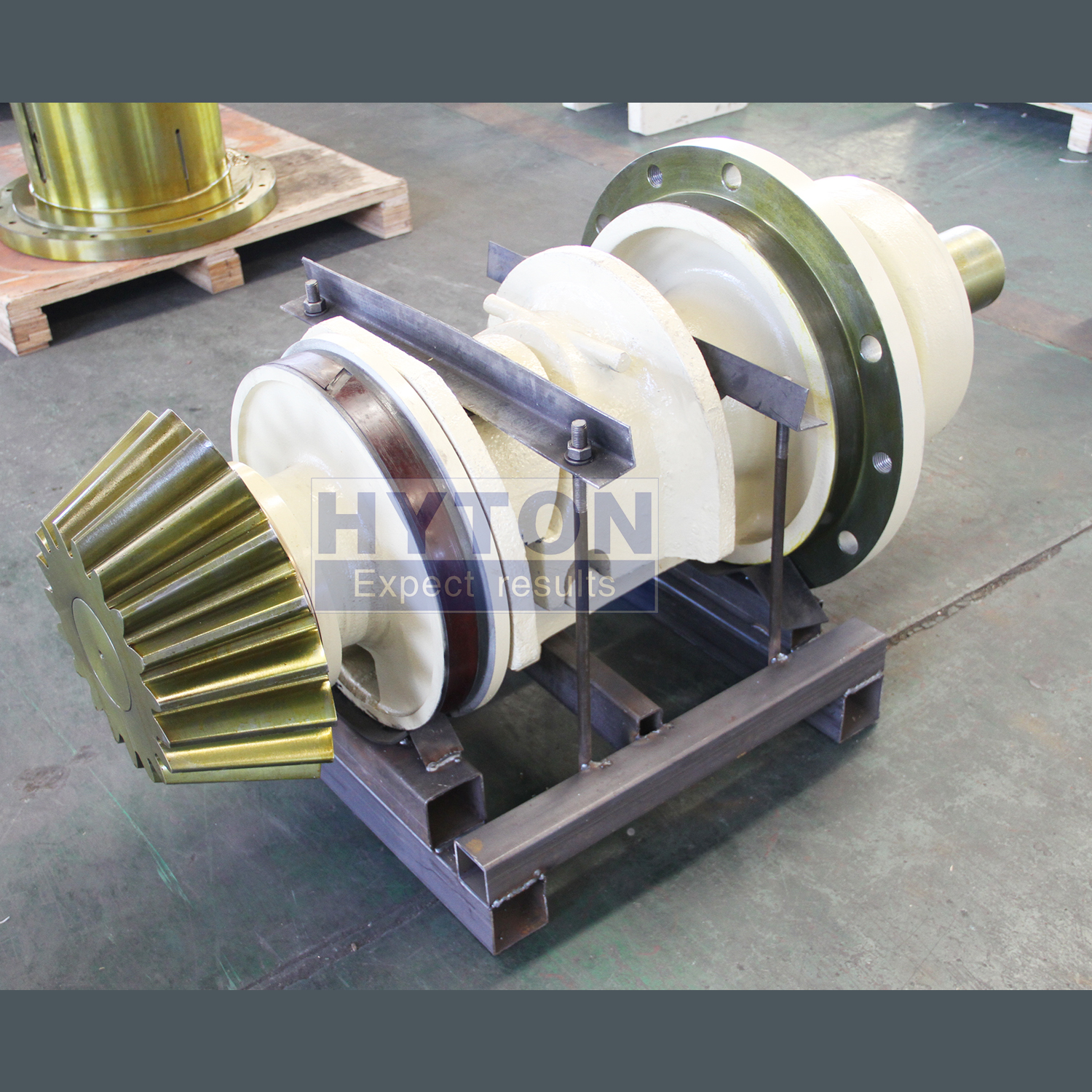 Spare Part Countershaft Assembly HT-1086428322 Fit for Metso Nordberg HP500 Cone Crusher 