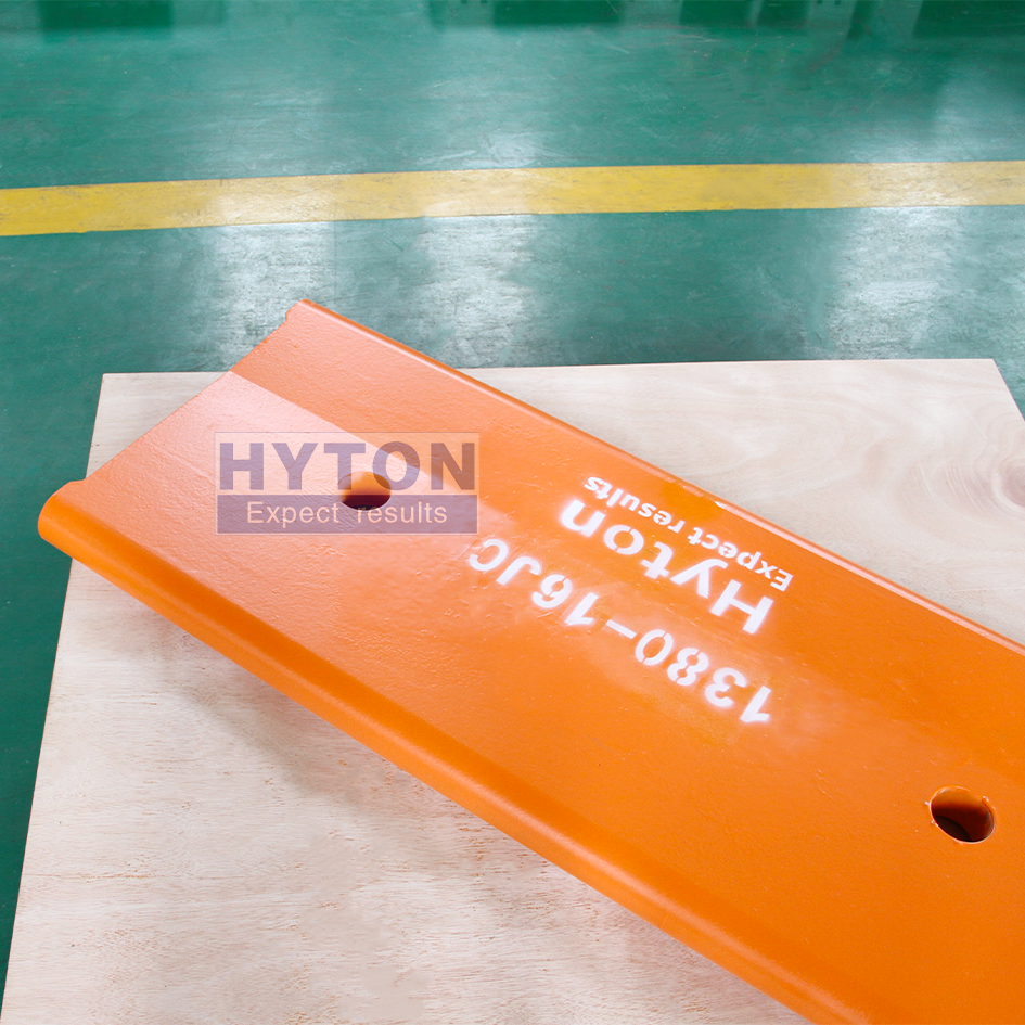 Accessory Toggle Plate HT-1380-16JC Apply to Trio CT3254 Mobile Jaw Crusher Machine
