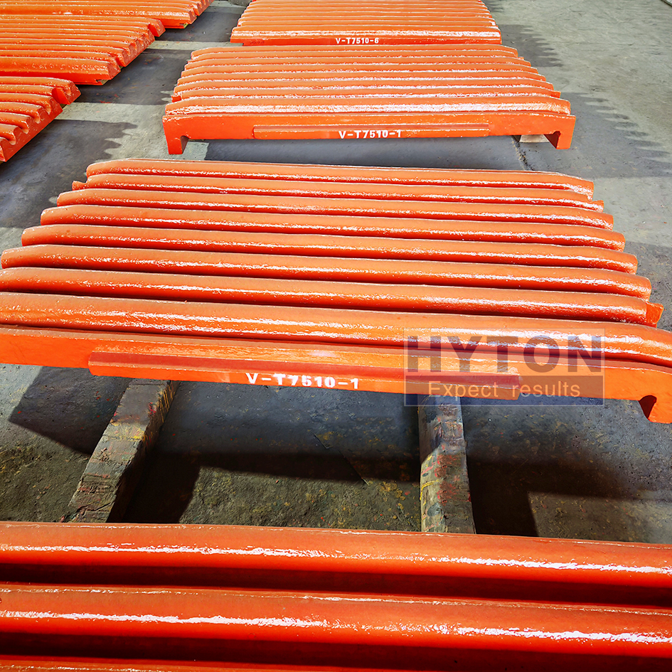 High Quality Part Jaw Plate CT3042 -T7510-6 & T7510-1 Apply to Trio CT3042 Mobile Jaw Crusher 
