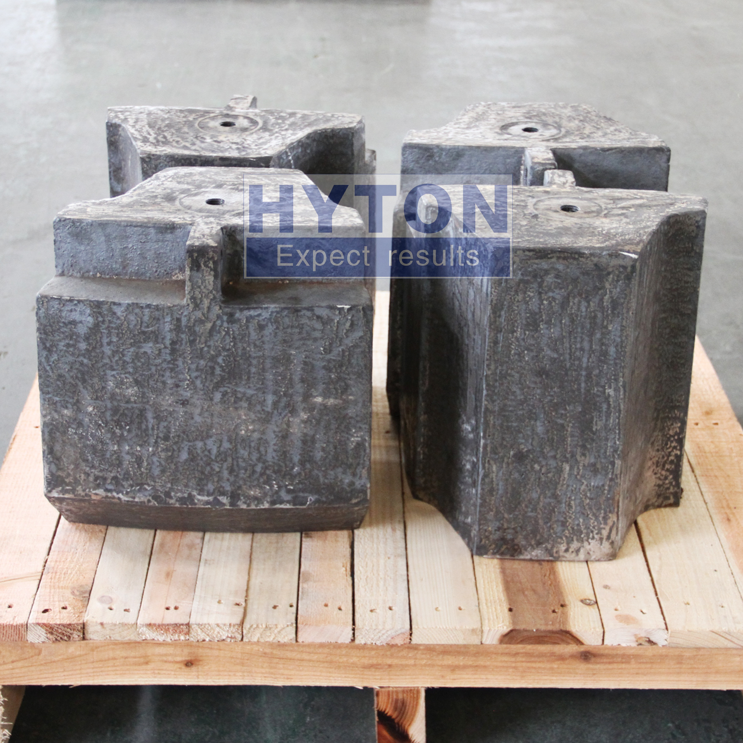 Suit to Trio TV95 VSI Crusher High Chrome Wear Parts Anvils 
