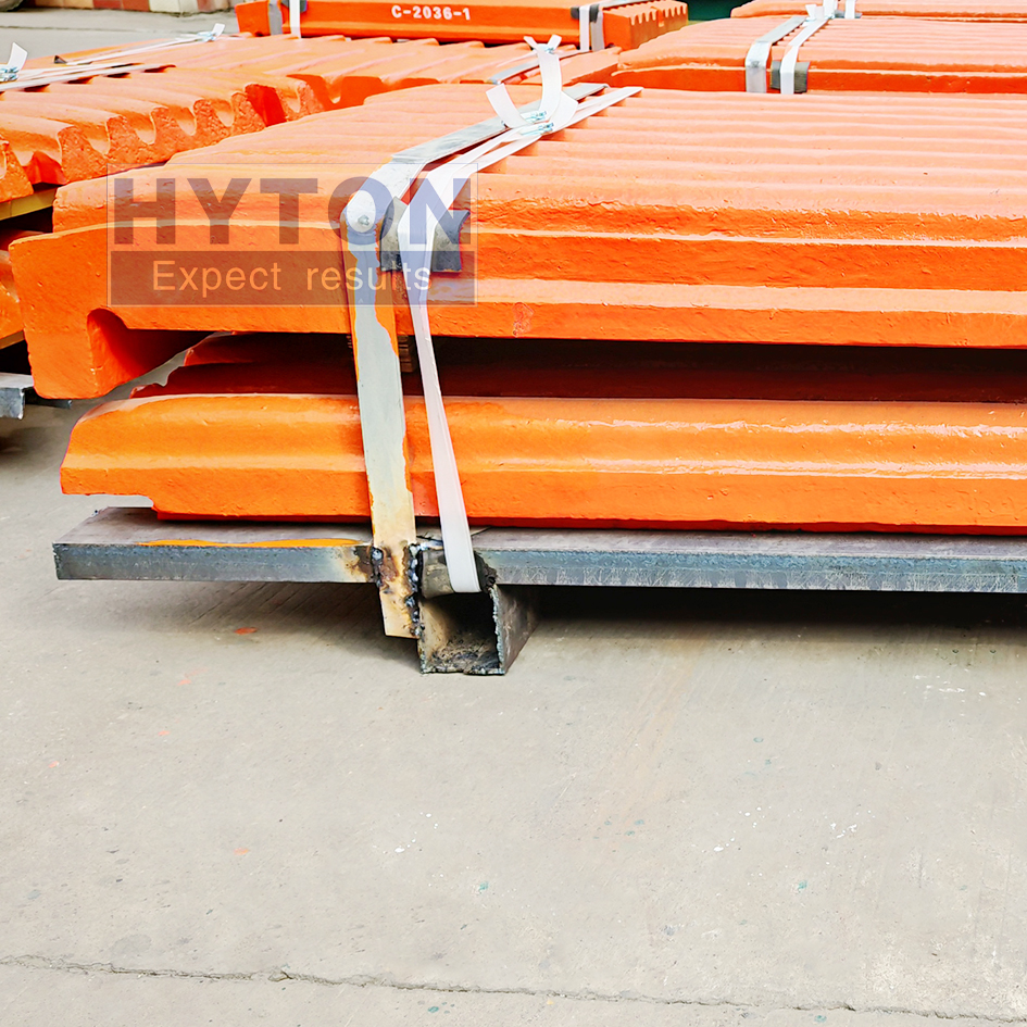 High Quality Part Jaw Plate CT3042 -T7510-6 & T7510-1 Apply to Trio CT3042 Mobile Jaw Crusher 