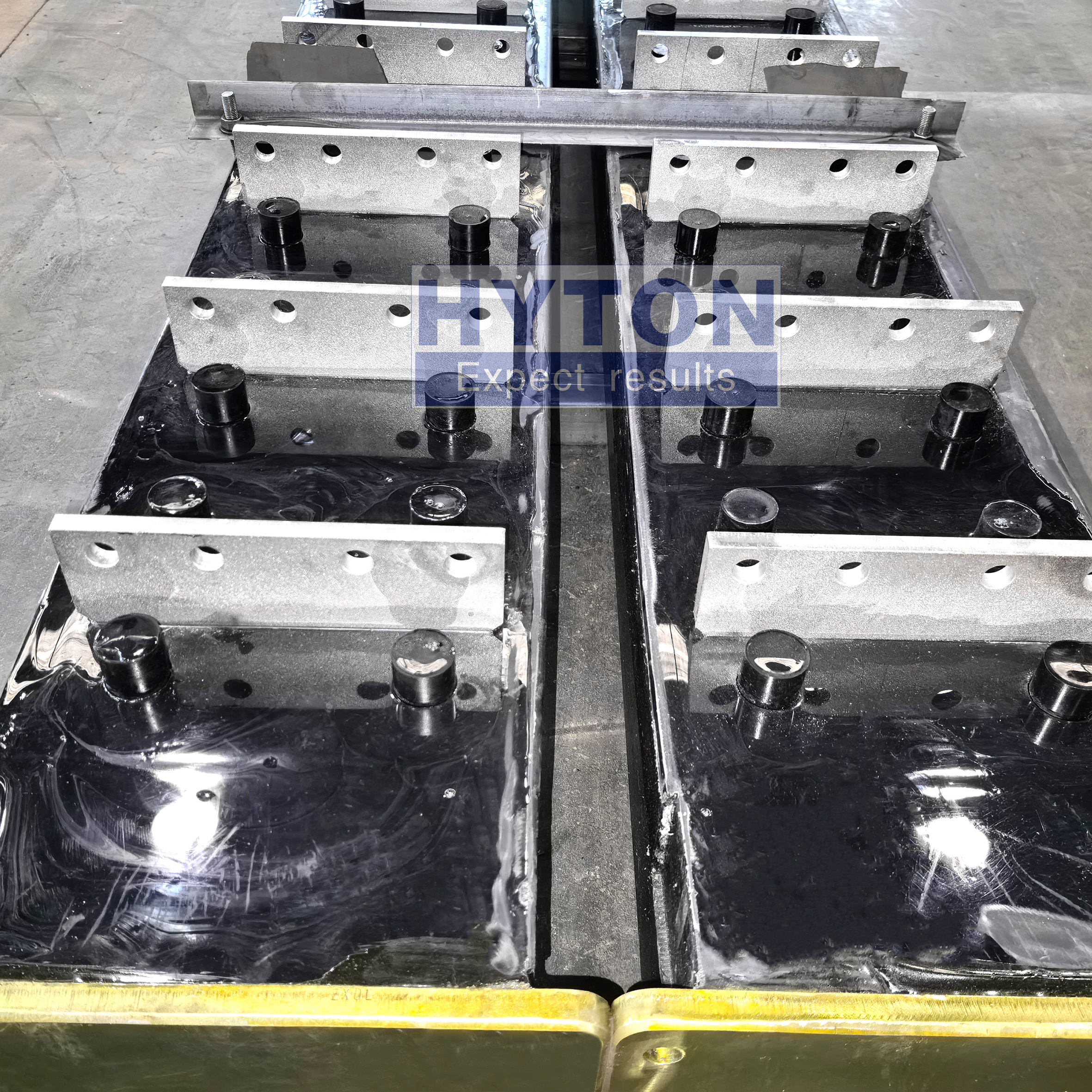 Accessory Cross Beam Assembly Apply to LH3673 Vibrating Screen 