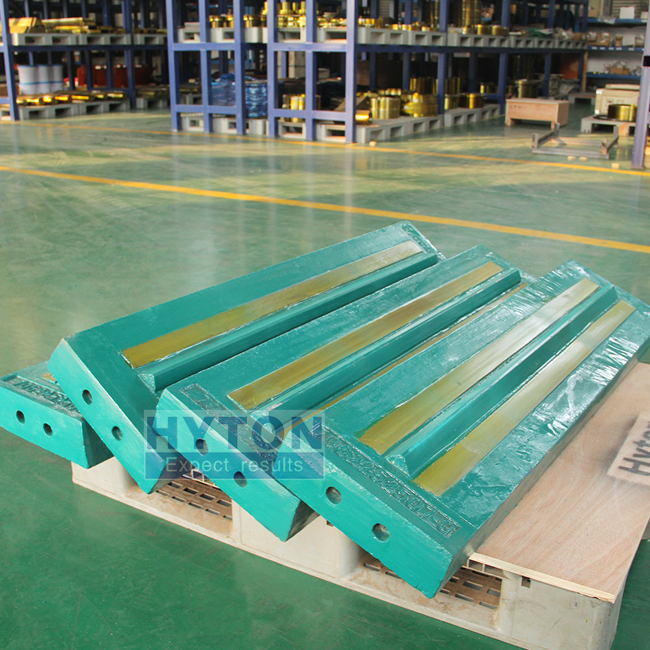 Wear Part Cr26Mo0.5 Blow Bar HT-7062252507 Apply to Metso NP1213 Impact Crusher 
