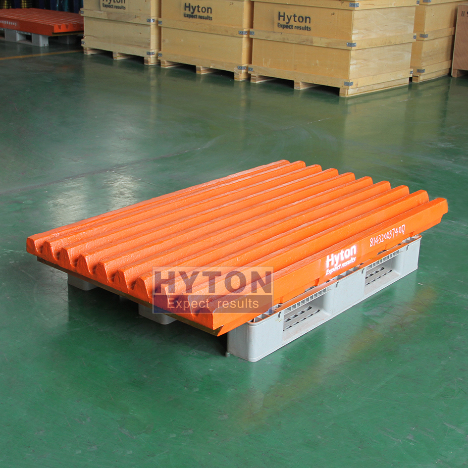 Wear Liner Mn18Cr2 Movable Jaw Plate HT-814320037400 for Metso C100 Jaw Crusher 