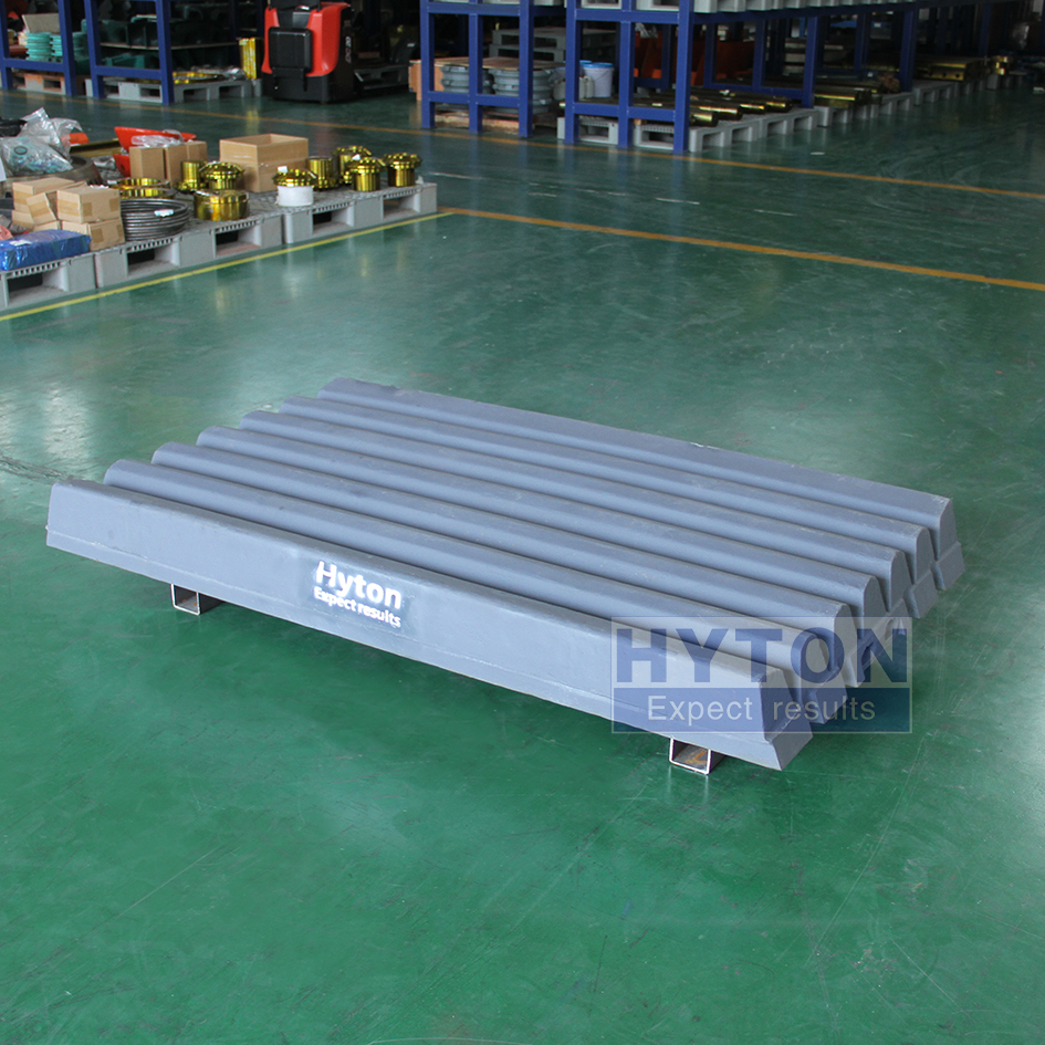 High Manganese Steel Part Coarse Corrugated Jaw Plate HT-400.0433-002 Fit for Sandvik JM1108 Jaw Crusher
