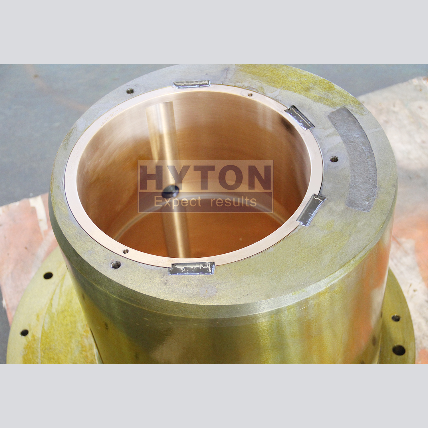 Hyton Metso HP500 Cone Crusher Eccentric Gear Assy (5)