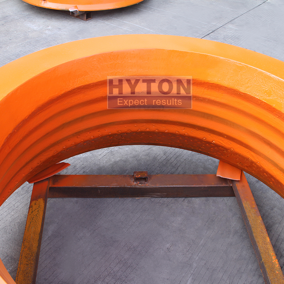 Hyton Metso HP6 Bowl Liner with Titanium Carbide Insert (1)